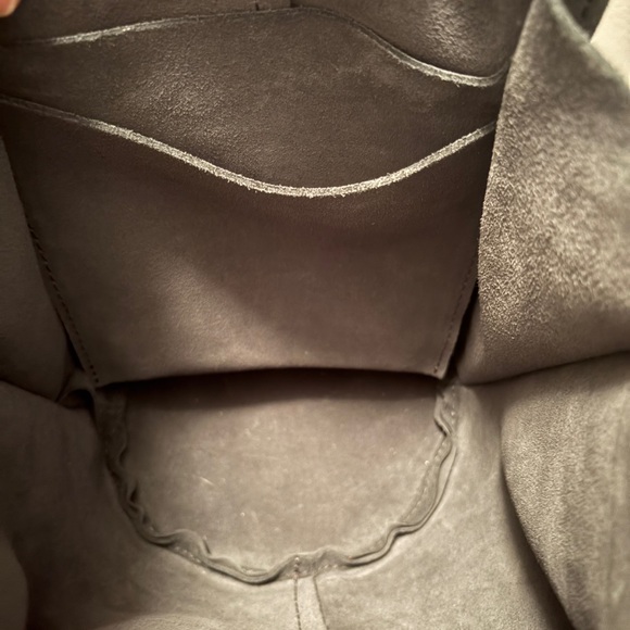 Portland Leather Goods PLG Devan Bucket Tote Bag Peppercorn - Picture 5 of 8